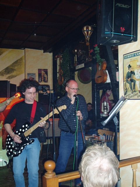 2004_11_Session_01