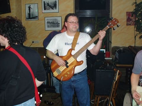 2004_11_Session_06