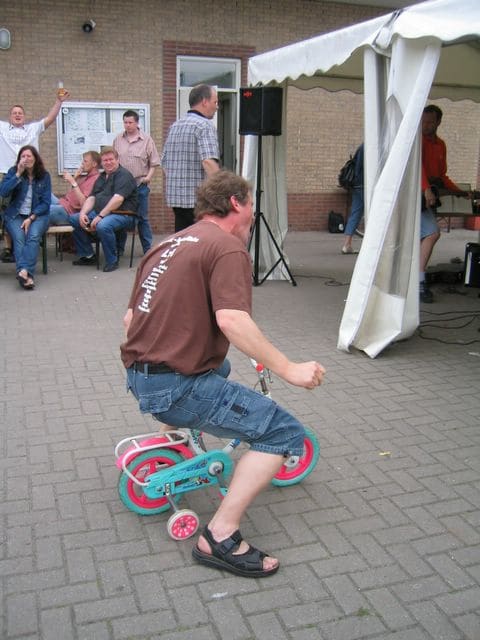 2004_05_Sportplatz_02