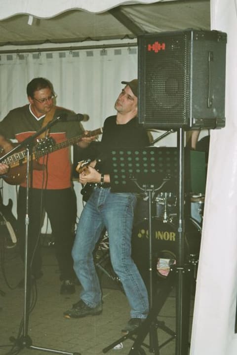 2004_05_Sportplatz_11