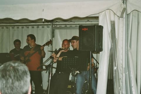 2004_05_Sportplatz_12