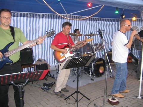2006_08_Sportplatz_20