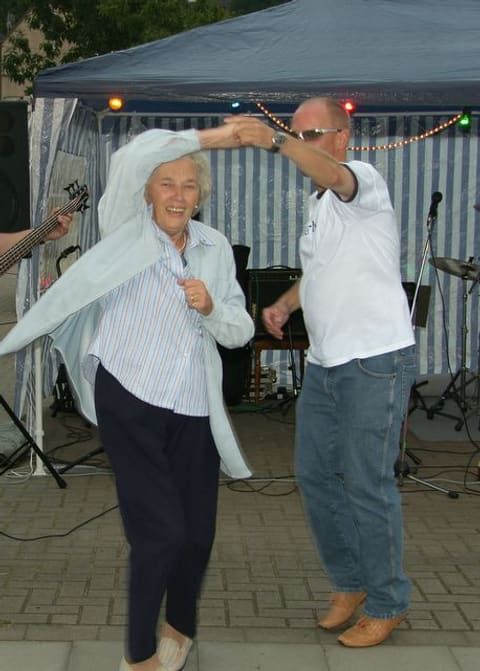 2006_08_Sportplatz_37