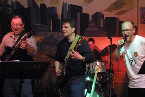 2006_02_Session1_070